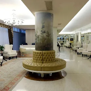Roxy Plaza Отель