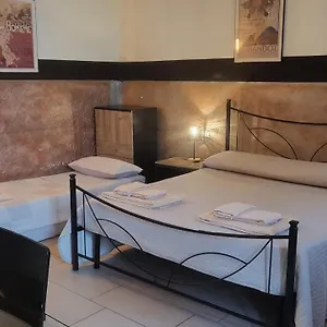 Saint Martin's House Appartamento Vigevano